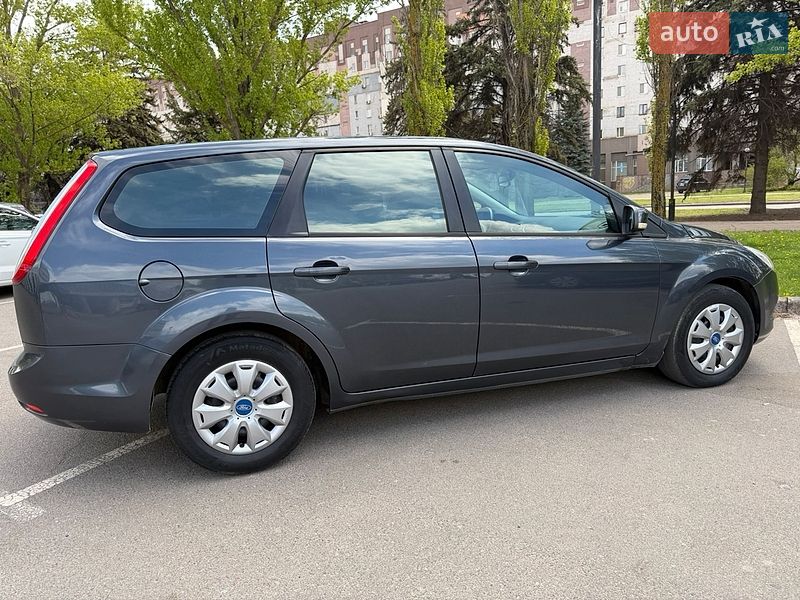 Універсал Ford Focus 2010 в Кривому Розі