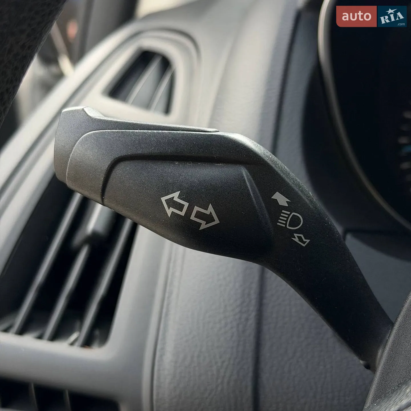 2015 Ford Focus - мініатюра 17