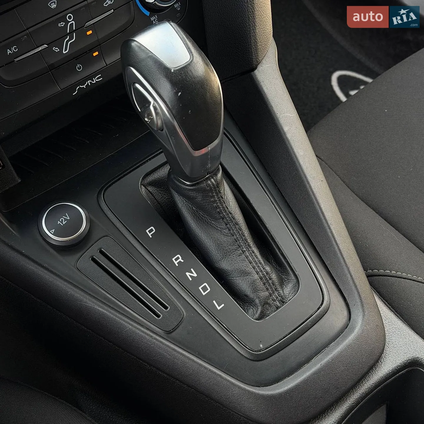 2015 Ford Focus - мініатюра 23