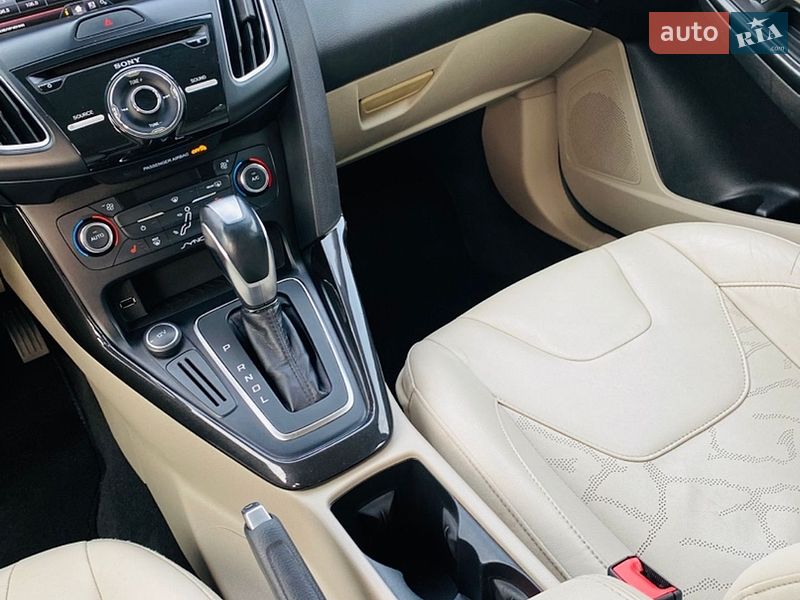 Хетчбек Ford Focus 2015 в Кременчуці