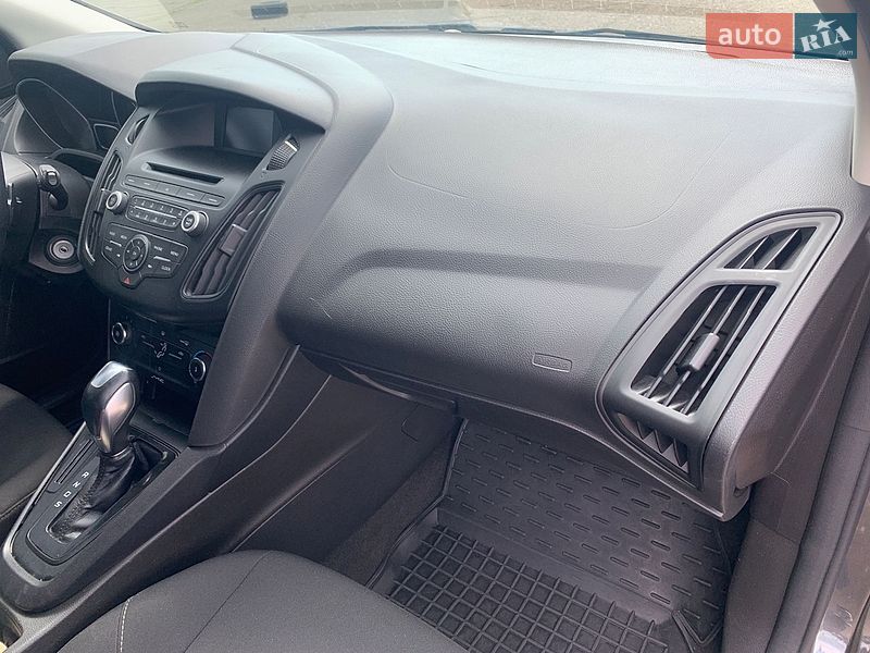Хэтчбек Ford Focus 2016 в Одессе