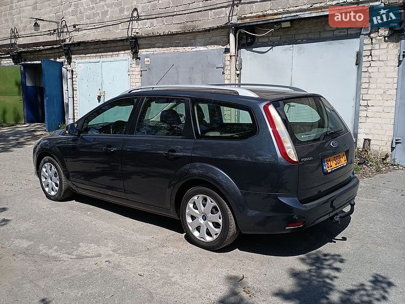 Ford Focus 2010