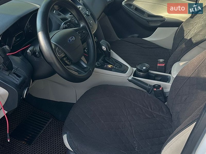 Хэтчбек Ford Focus 2016 в Черкассах