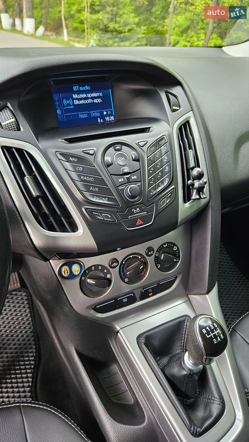 2013 Ford Focus - мініатюра 15