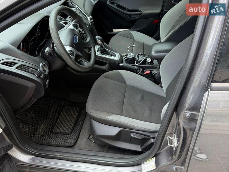 Седан Ford Focus 2012 в Львові