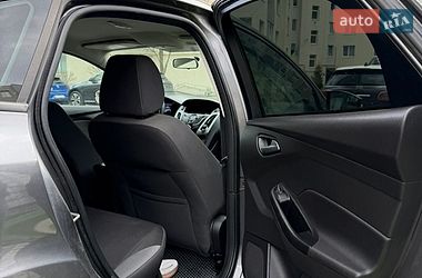 Седан Ford Focus 2012 в Львові