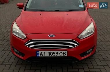Хэтчбек Ford Focus 2016 в Софиевской Борщаговке