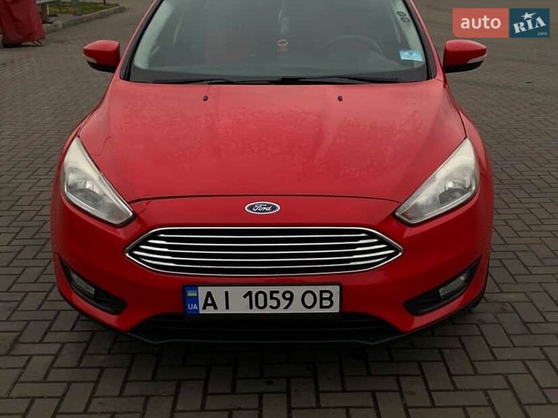 Хэтчбек Ford Focus 2016 в Софиевской Борщаговке
