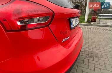 Хэтчбек Ford Focus 2016 в Софиевской Борщаговке