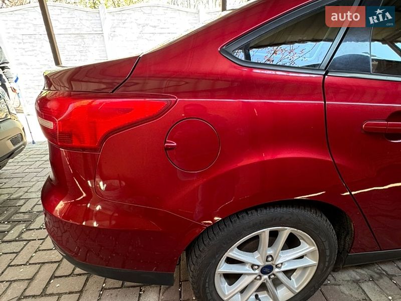 Седан Ford Focus 2015 в Киеве