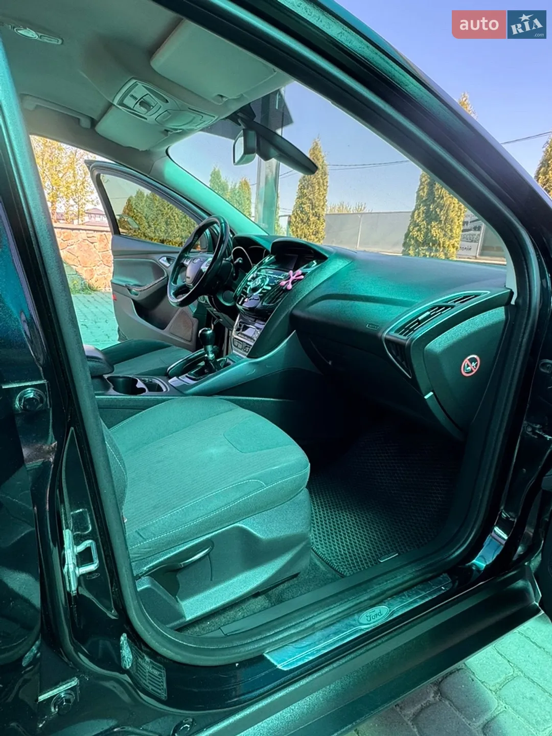 2011 Ford Focus - мініатюра 16