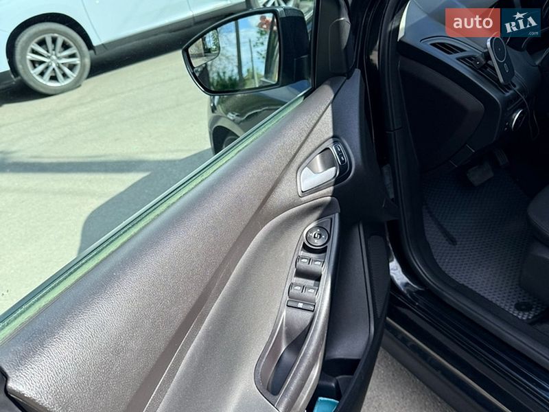 Седан Ford Focus 2015 в Измаиле