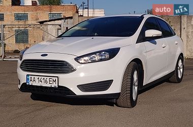 Седан Ford Focus 2015 в Киеве