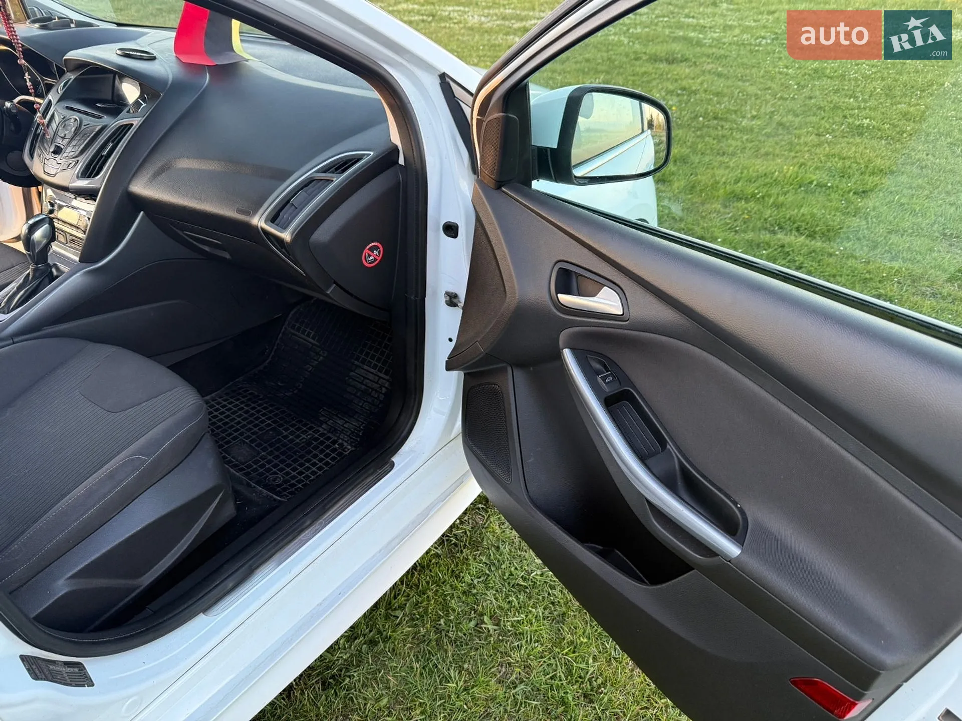2013 Ford Focus - мініатюра 19