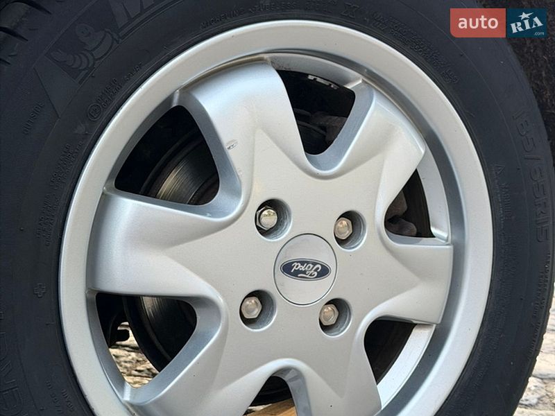 Хетчбек Ford Focus 2003 в Одесі