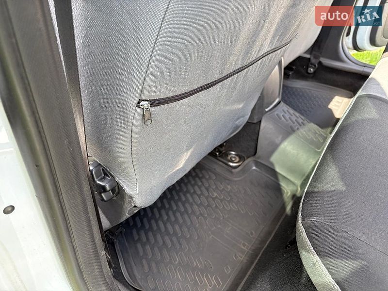 Хэтчбек Ford Focus 2014 в Першотравенске
