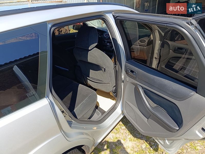 Універсал Ford Focus 2005 в Первомайську
