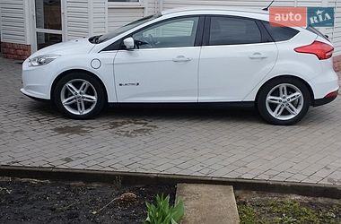 Хетчбек Ford Focus 2015 в Житомирі