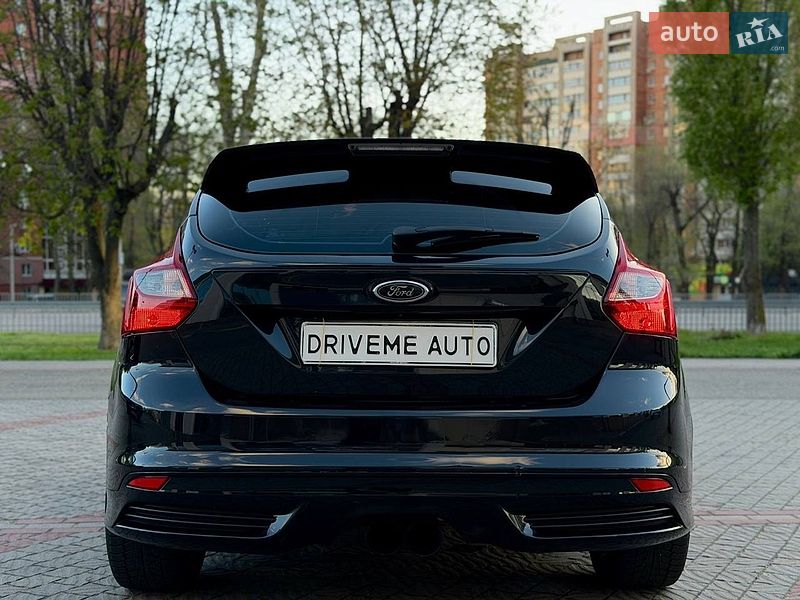 Хетчбек Ford Focus 2012 в Дніпрі