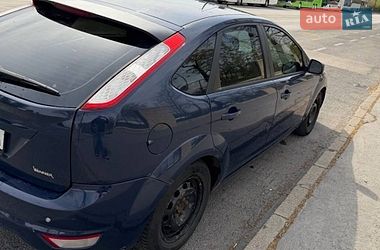 Хэтчбек Ford Focus 2011 в Виноградове