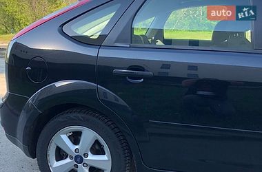 Хетчбек Ford Focus 2007 в Черкасах