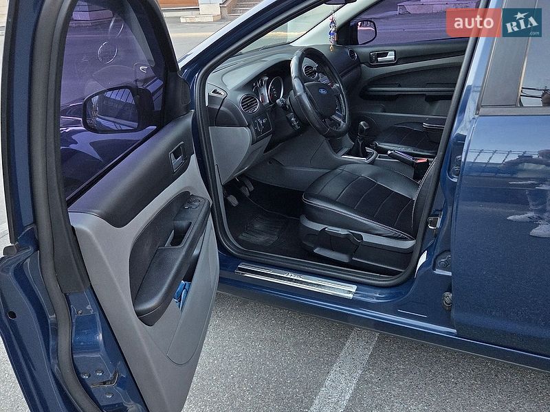 Хетчбек Ford Focus 2008 в Києві