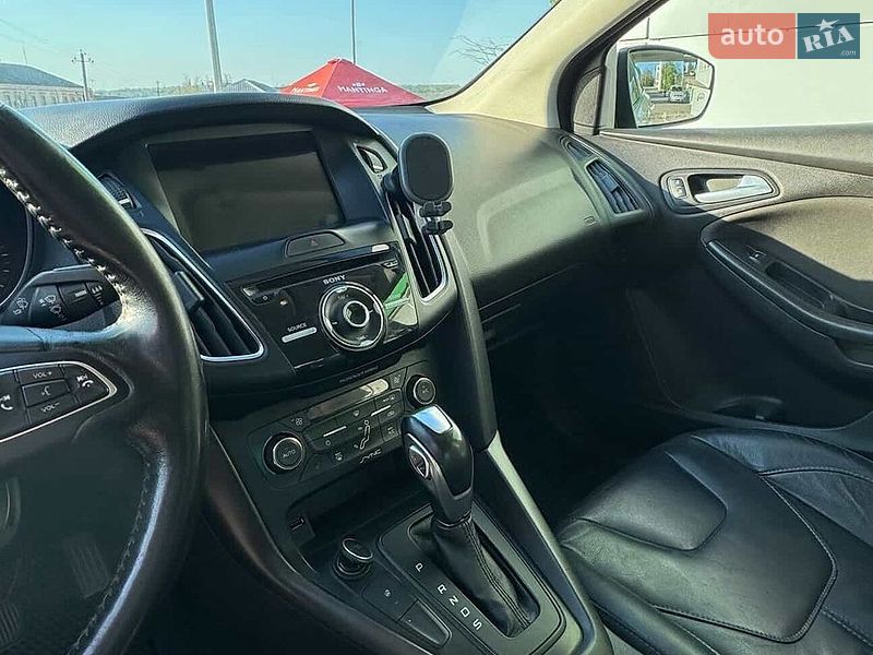 Седан Ford Focus 2015 в Балте