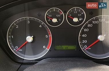 Універсал Ford Focus 2004 в Черкасах
