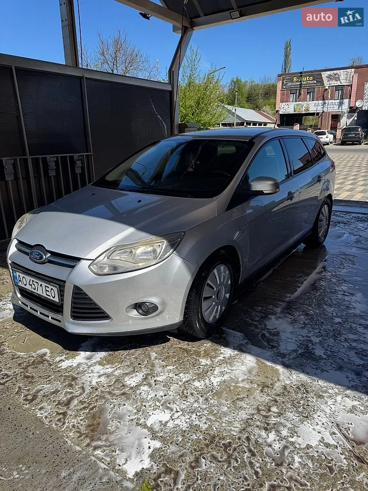 2011 Ford Focus - мініатюра 17