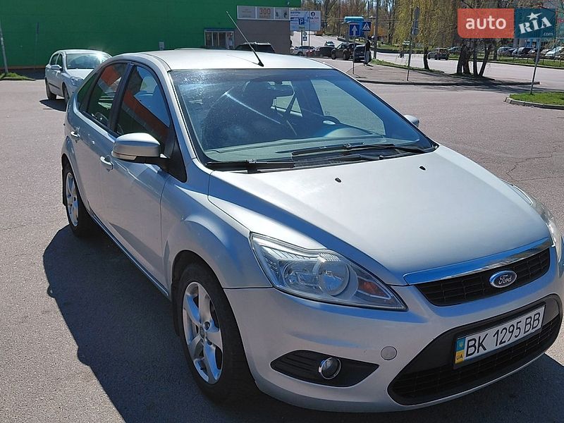 Хетчбек Ford Focus 2011 в Рівному