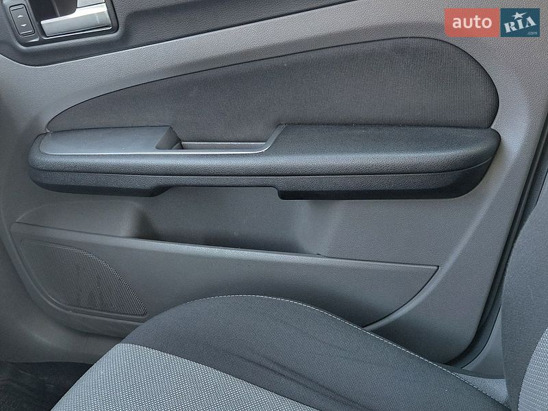 Хетчбек Ford Focus 2011 в Рівному