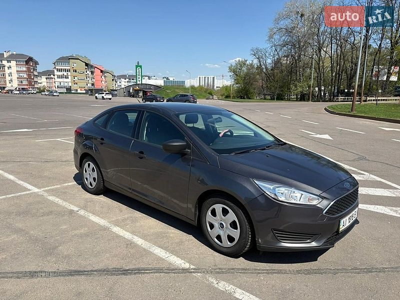 Седан Ford Focus 2018 в Киеве