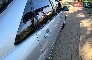 Седан Ford Focus 2001 в Городку