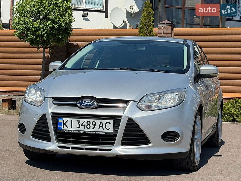 Ford Focus 2011