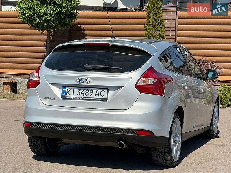 Хэтчбек Ford Focus 2011 в Борисполе