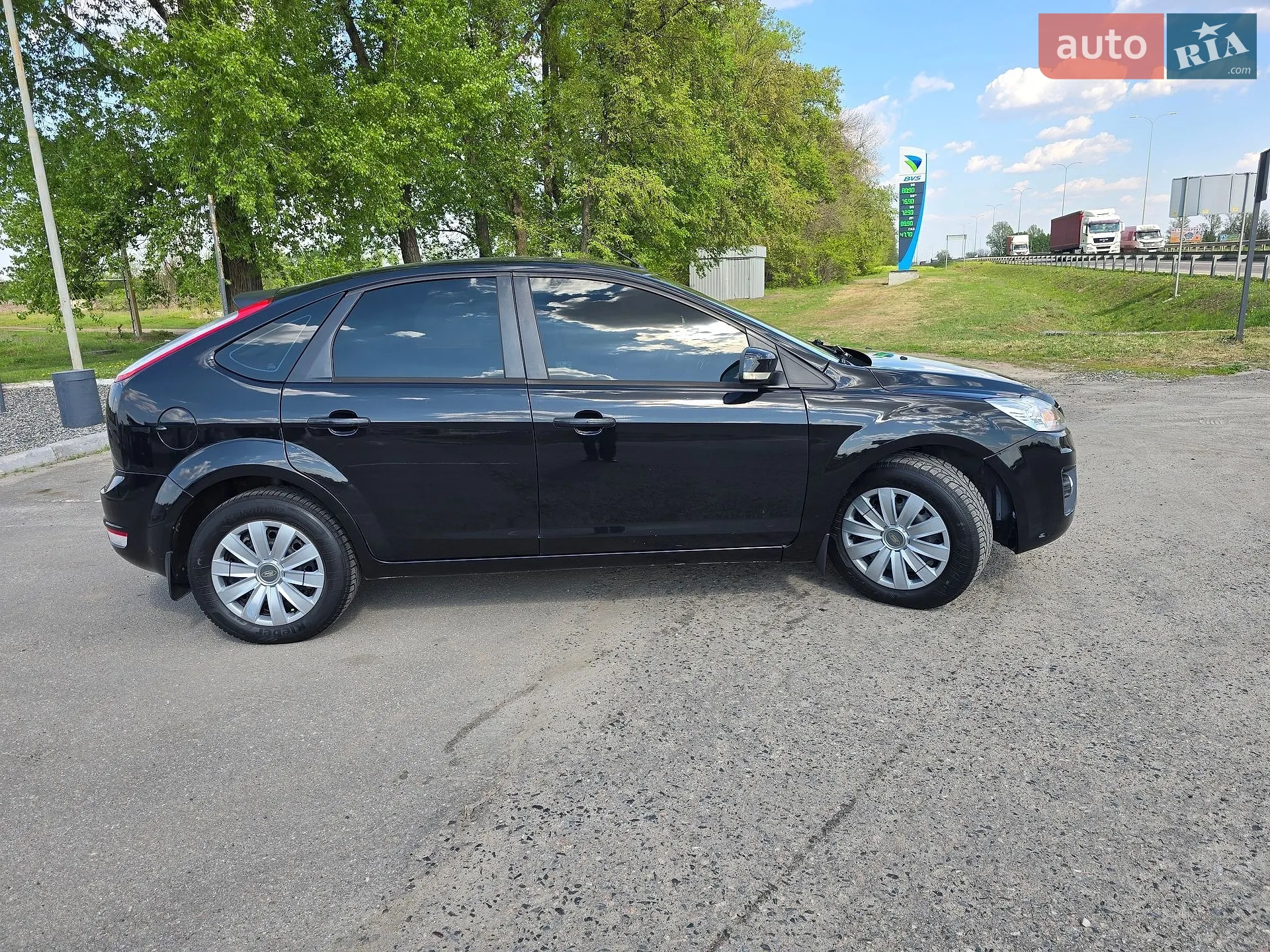 2010 Ford Focus - мініатюра 3