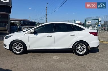 Седан Ford Focus 2017 в Киеве