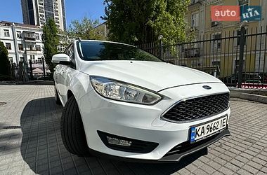 Хэтчбек Ford Focus 2017 в Киеве