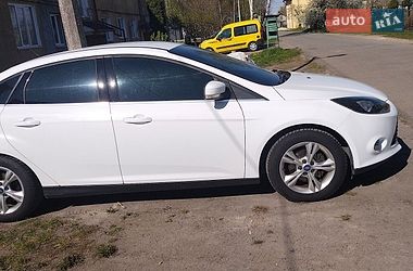Седан Ford Focus 2011 в Корце