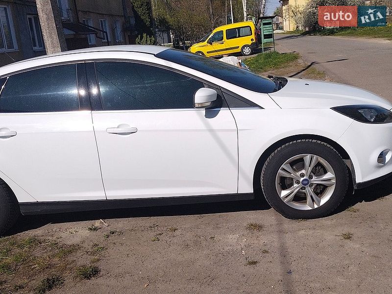 Ford Focus 2011