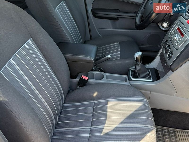 Універсал Ford Focus 2008 в Києві