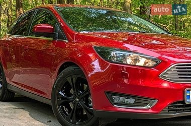 Хетчбек Ford Focus 2015 в Львові