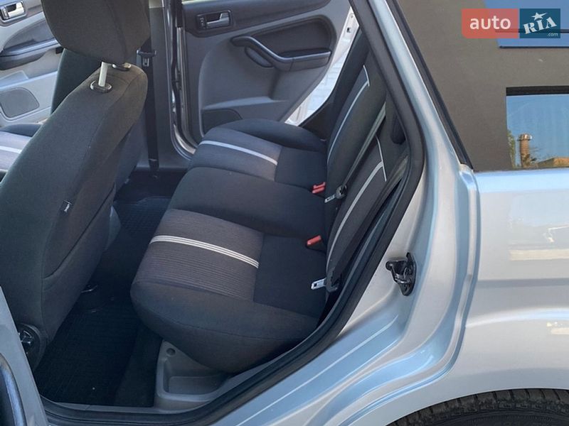 Универсал Ford Focus 2010 в Ровно