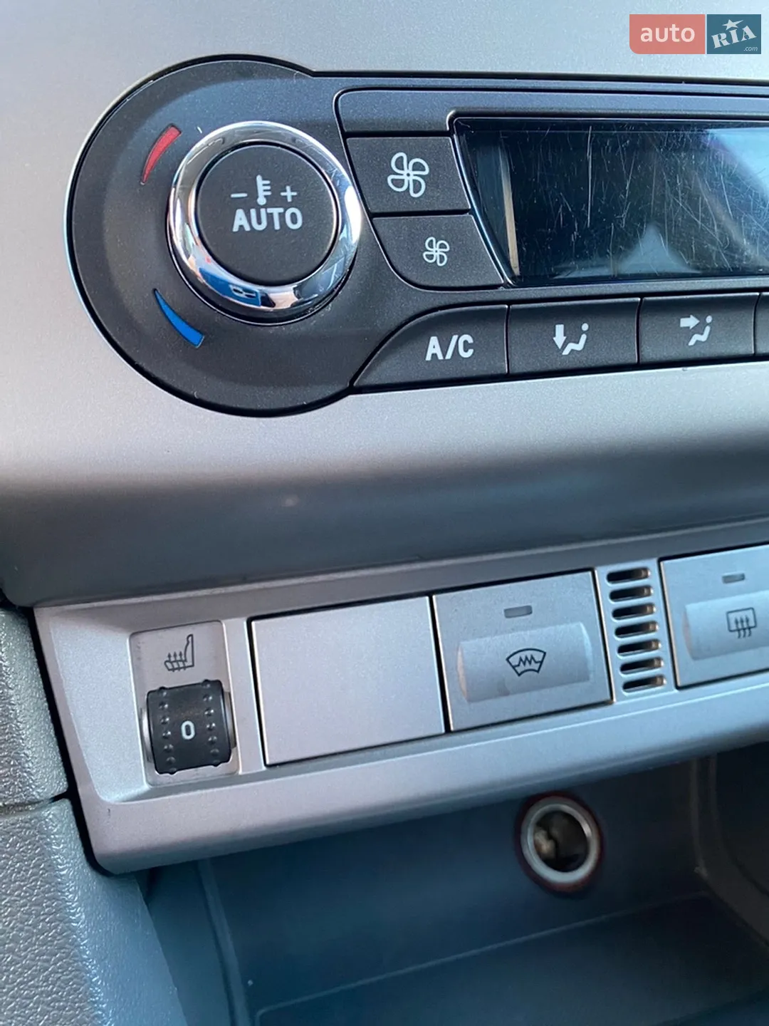 2010 Ford Focus - мініатюра 27