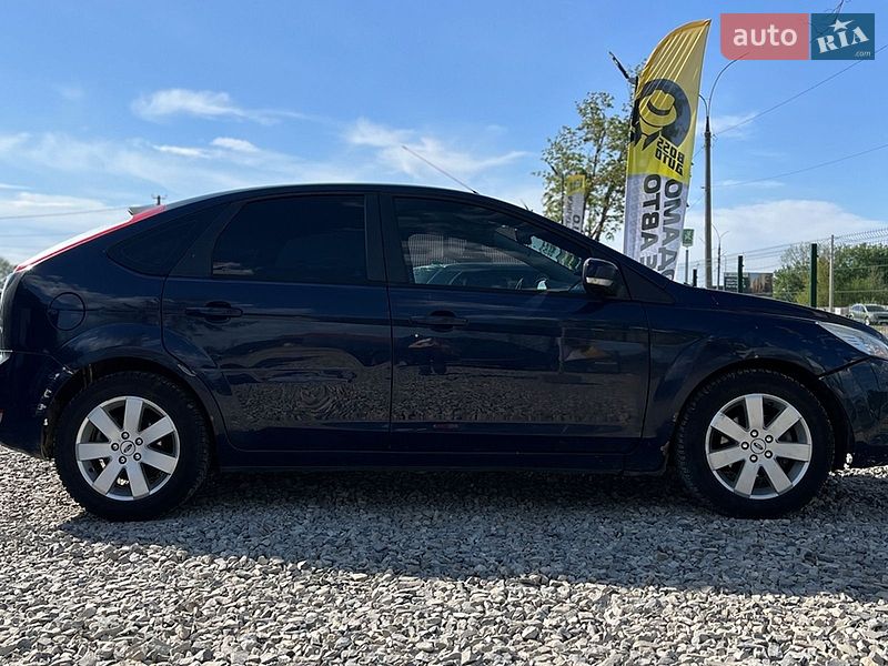 Хэтчбек Ford Focus 2010 в Коломые