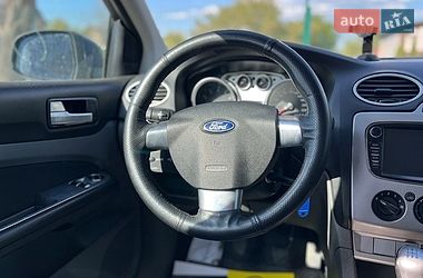 Хэтчбек Ford Focus 2010 в Коломые