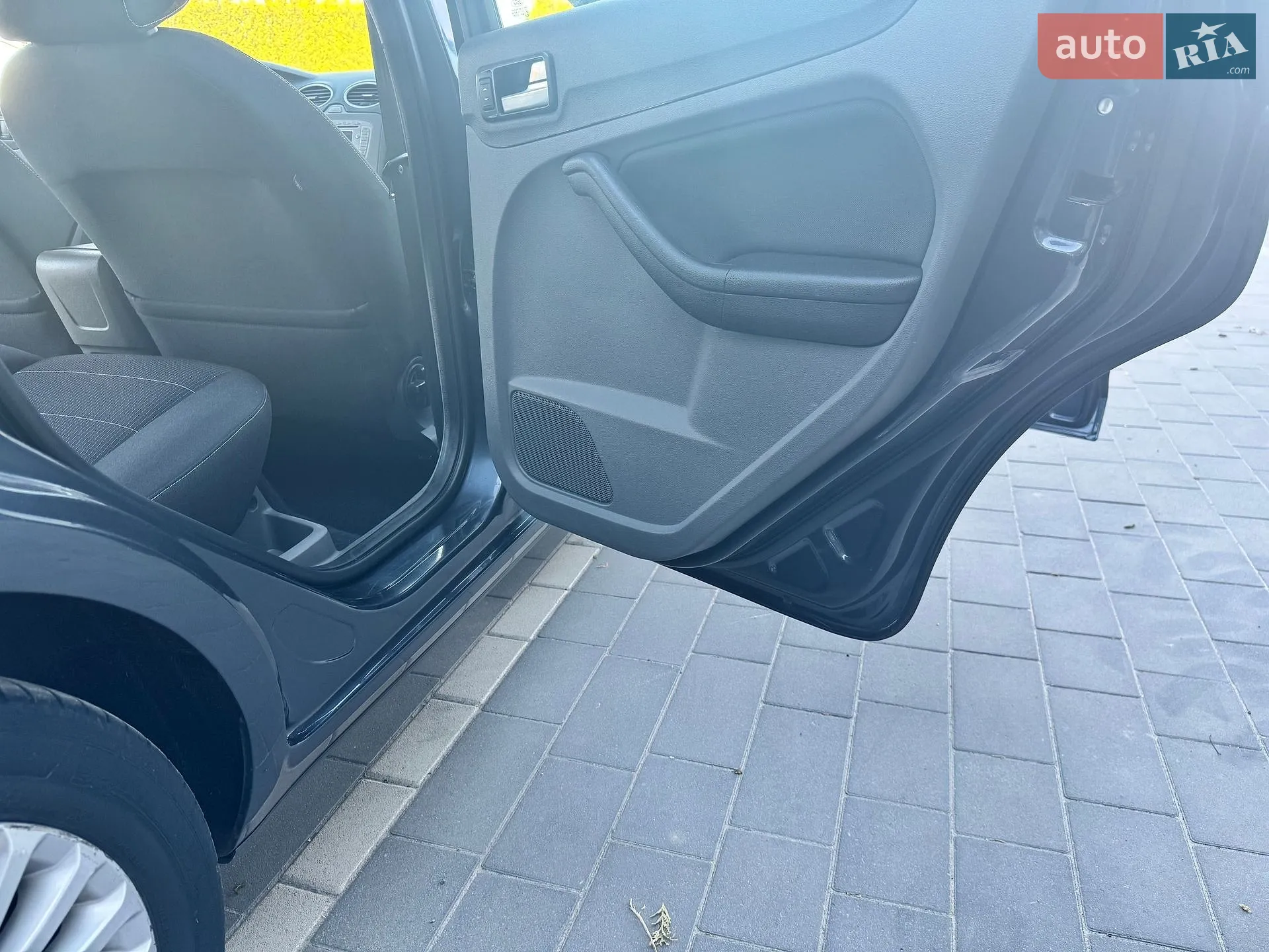 2010 Ford Focus - мініатюра 12