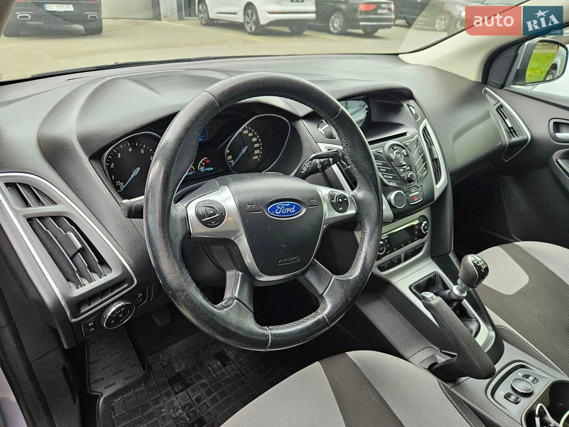 2013 Ford Focus - мініатюра 9