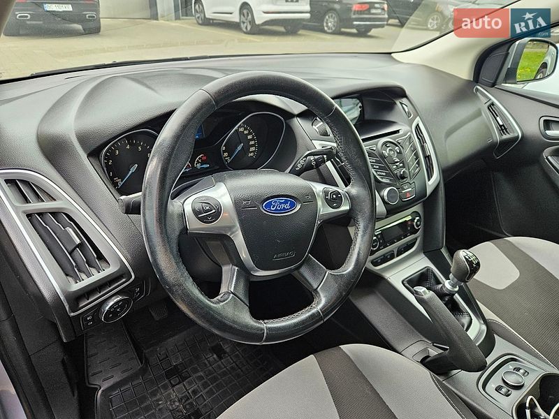 Хетчбек Ford Focus 2013 в Дрогобичі