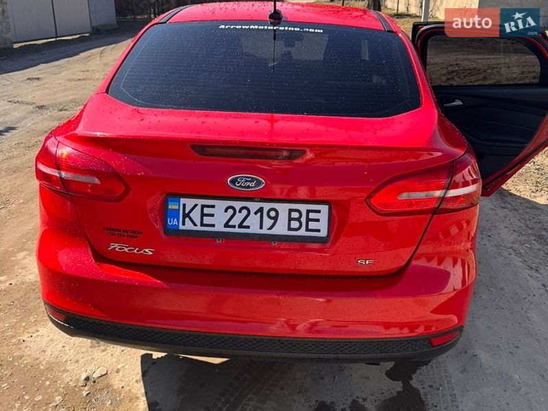 Седан Ford Focus 2015 в Днепре